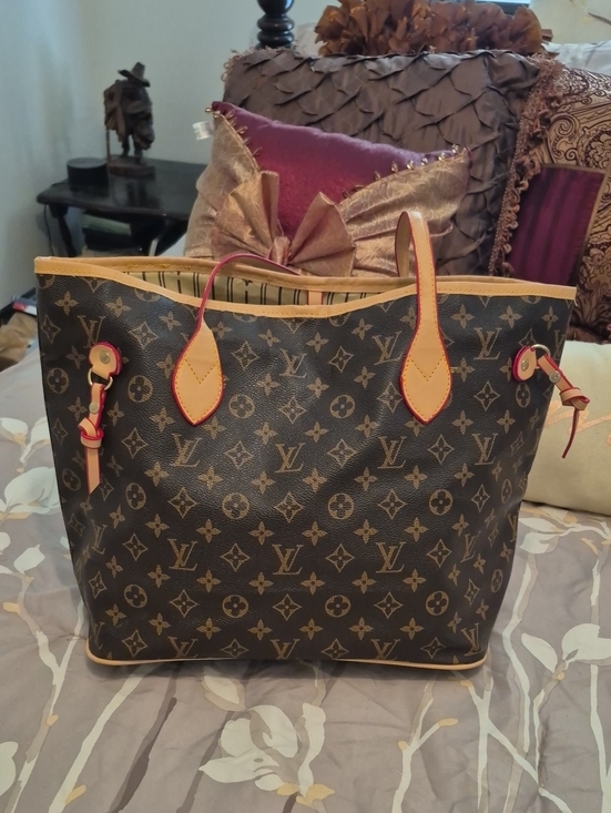 no brand Handbags - Tote Bag with LV Design